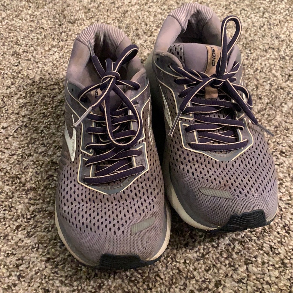brooks ghost runner